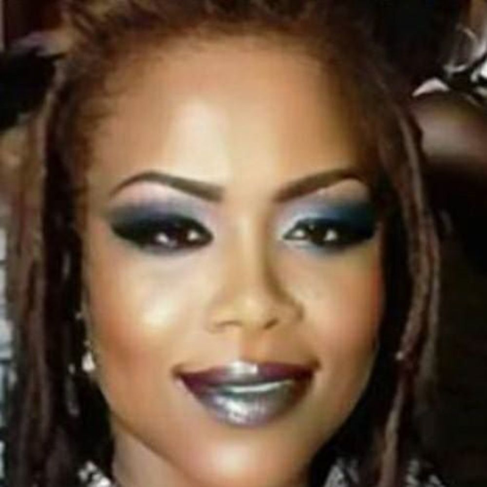 Meet your Posher, Sally